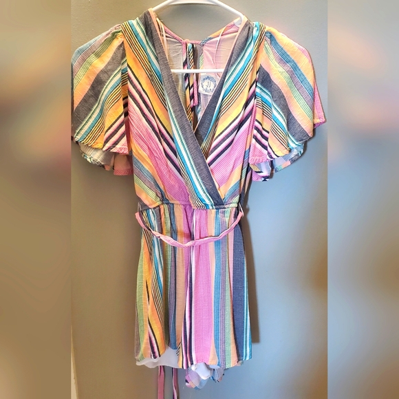 Romper - Picture 1 of 1